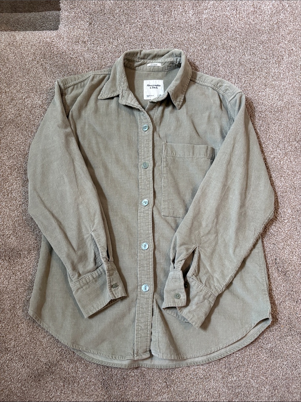 Abercrombie & Fitch Green Oversized Corduroy Button-Up Shirt - Size XS